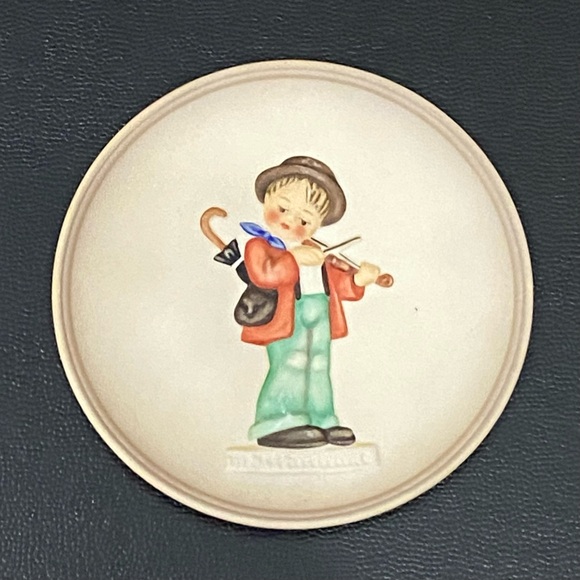 Lot of 4 Hummel Goebel Little Music Makers ‘84-‘87 Miniature Collectors' Plates - Picture 10 of 12